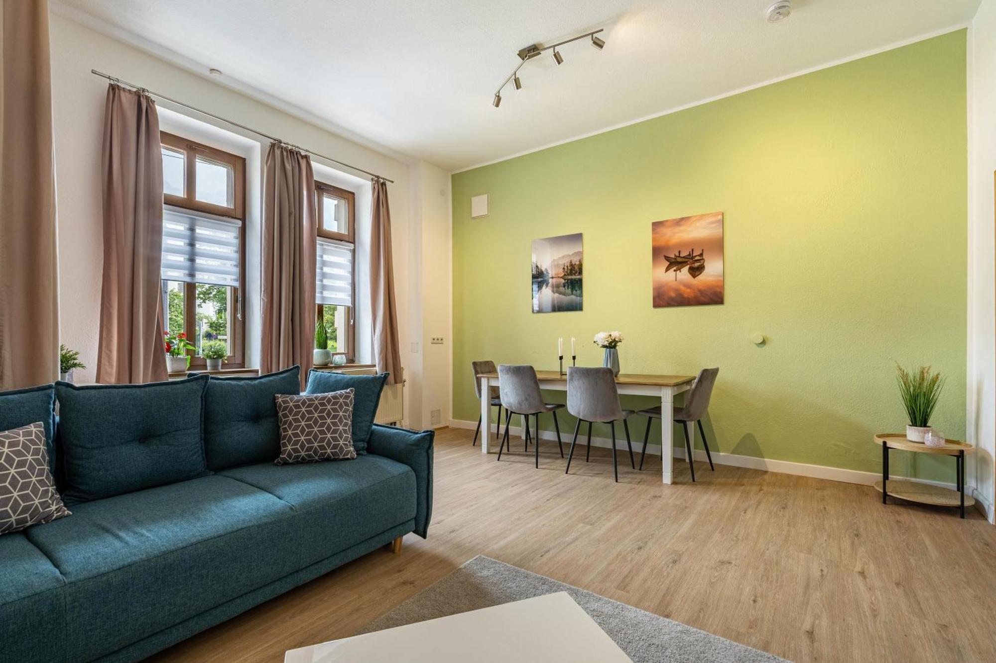 Zentrumsnahe Wohnung In קמניץ מראה חיצוני תמונה